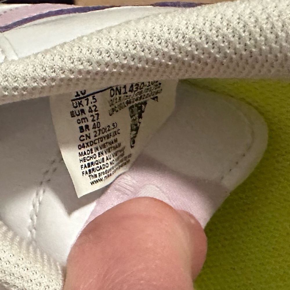 NIB Nike AF1 ‘07 White with lavender - Picture 5 of 5